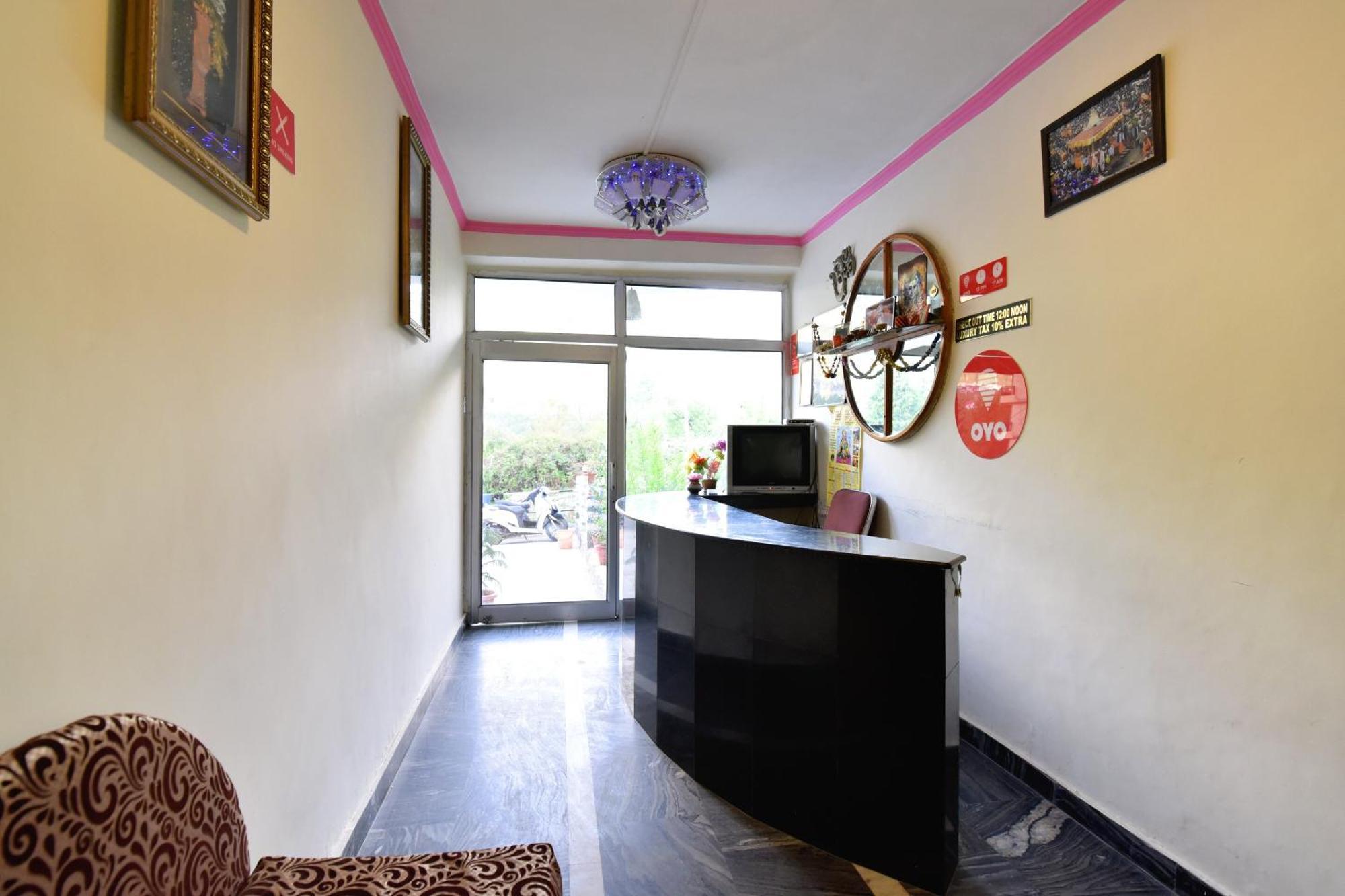 Oyo Hill View Hotel Manāli Buitenkant foto