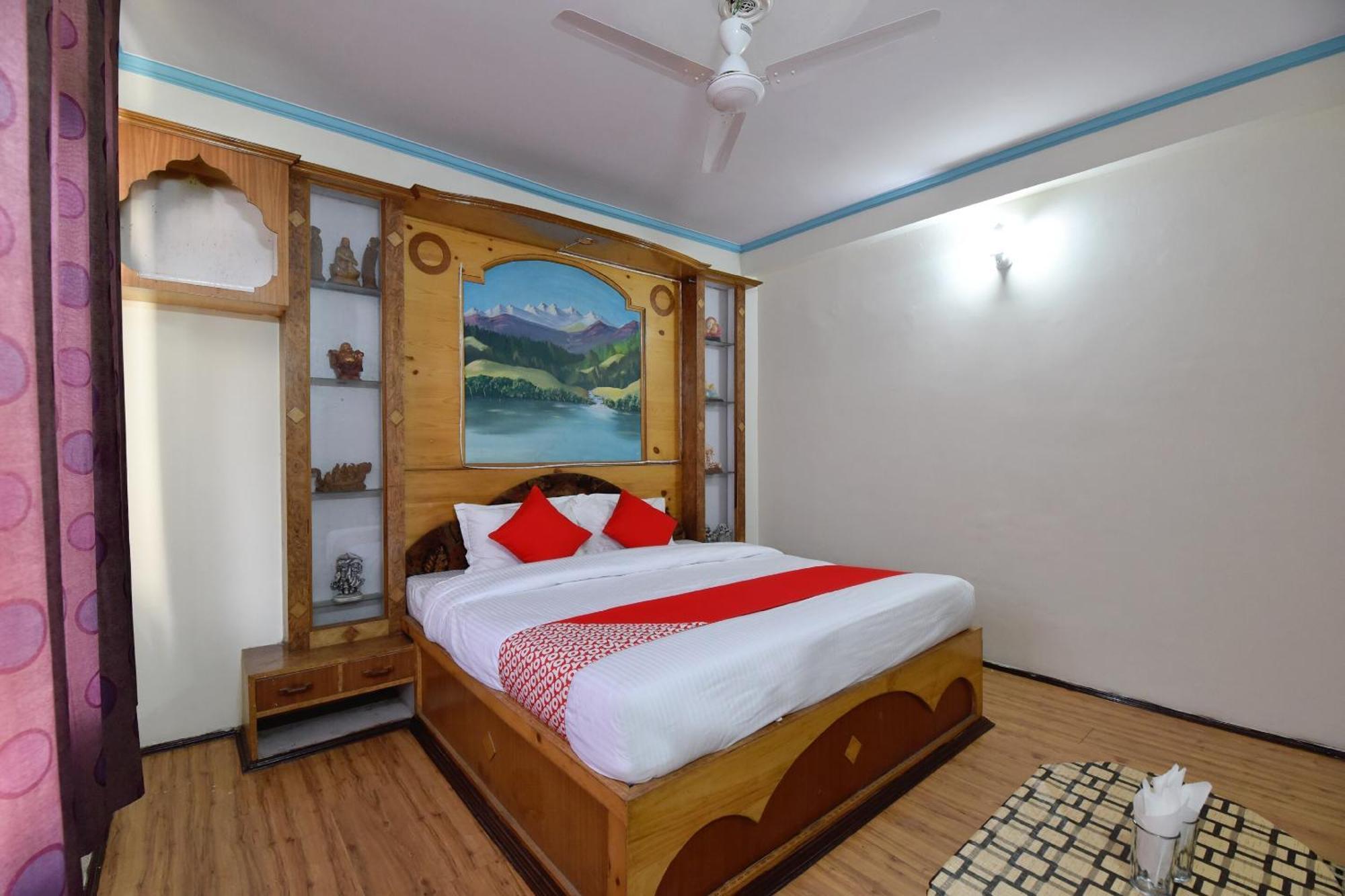 Oyo Hill View Hotel Manāli Buitenkant foto